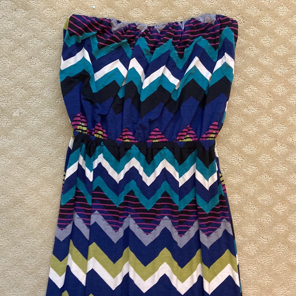 M Three pink hearts strapless maxi dress with Chevron design multicolor